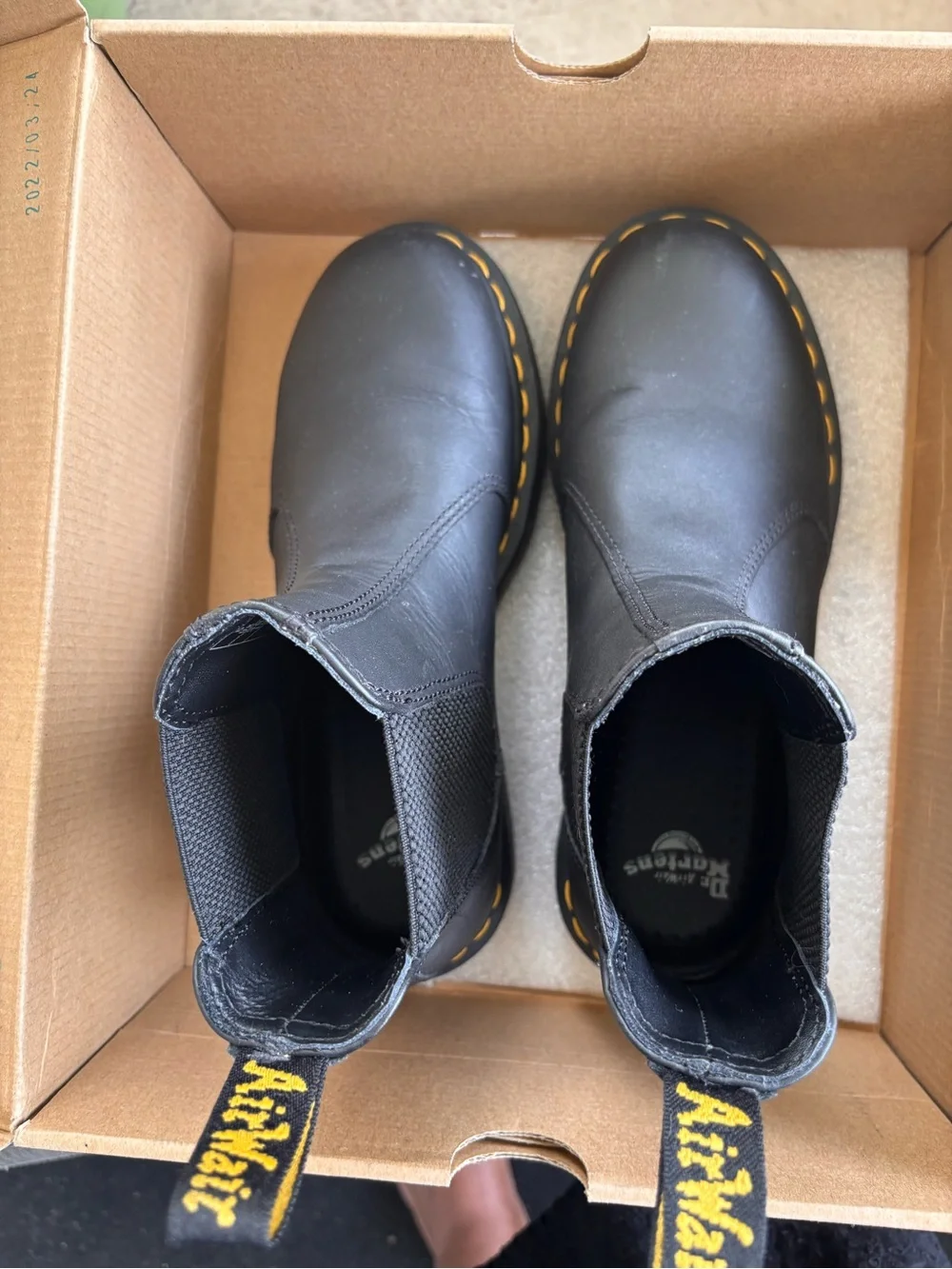 Dr. Marten’s Black Nappa Women’s Chelsea Boots - 2976